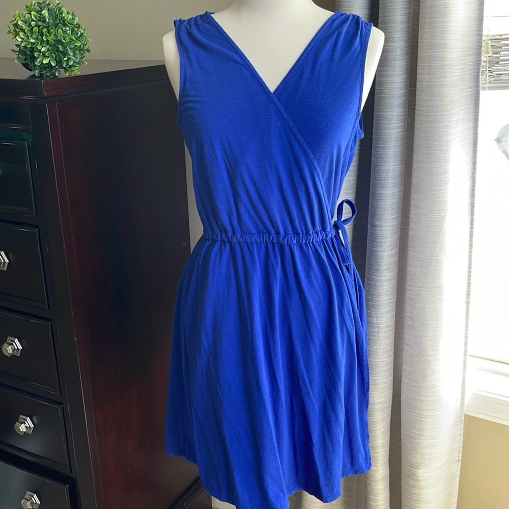 The North Face women’s blue wrap dress Medium